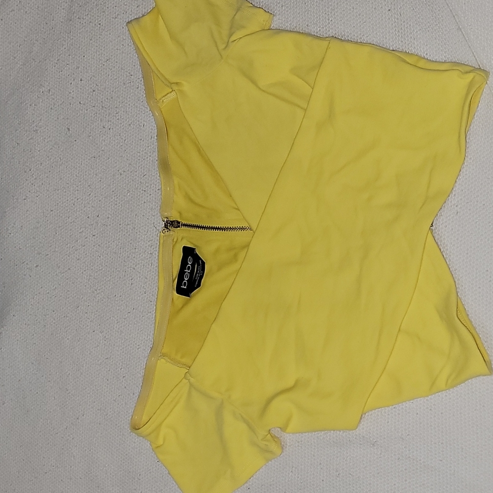 Bebe crop top